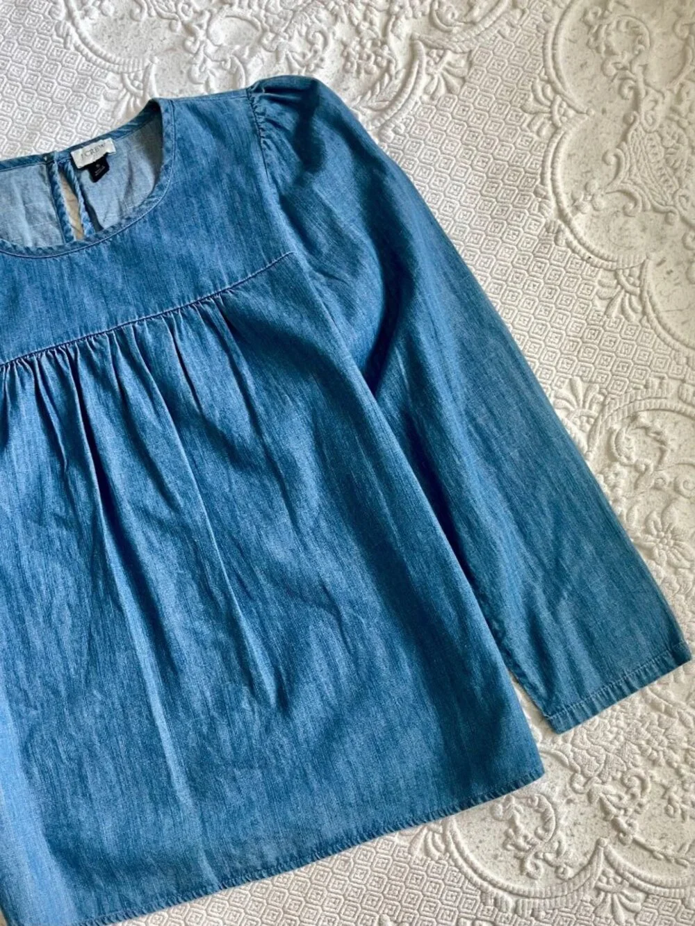 NWT J. Crew Cottage Chambray Puff-Sleeve Top Size Small